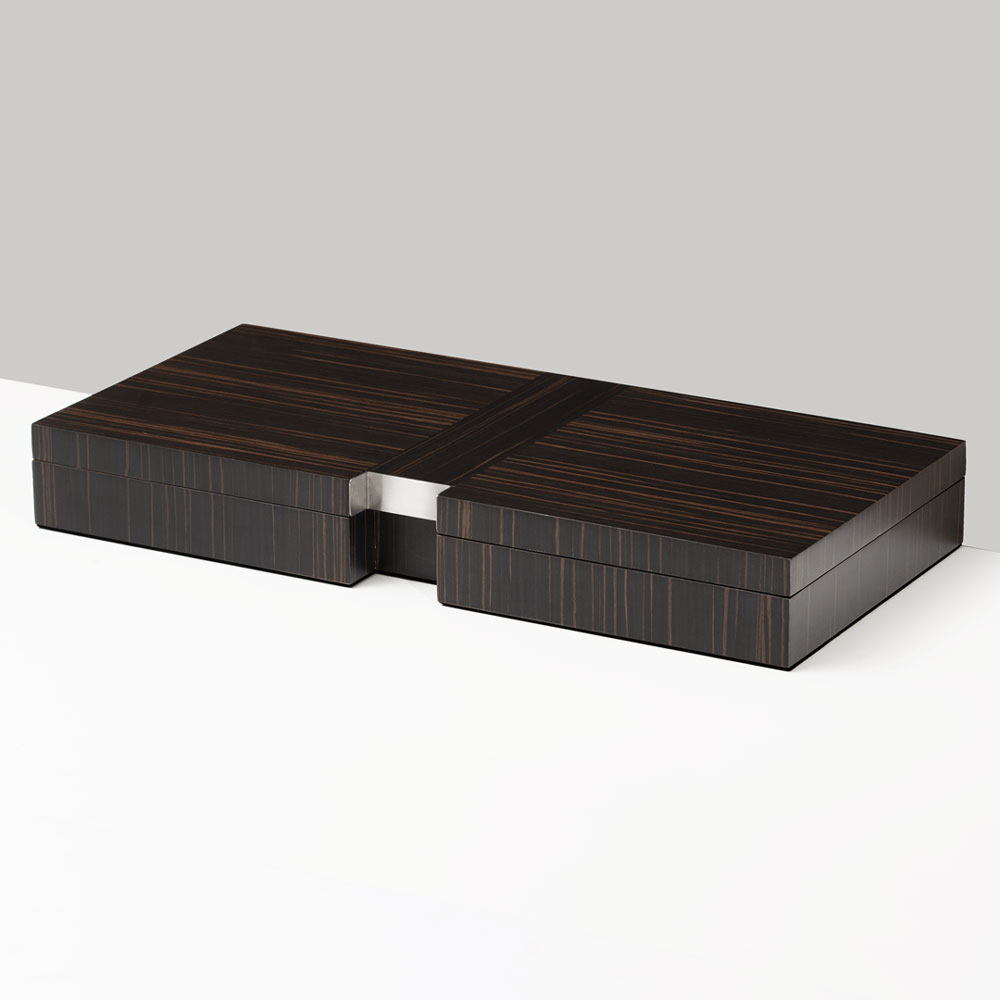 Roshina-2-darkveneer-wood-3